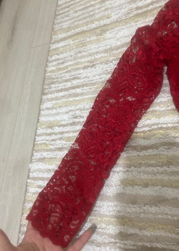 Kırmızı dantelli elbise - Görsel 3