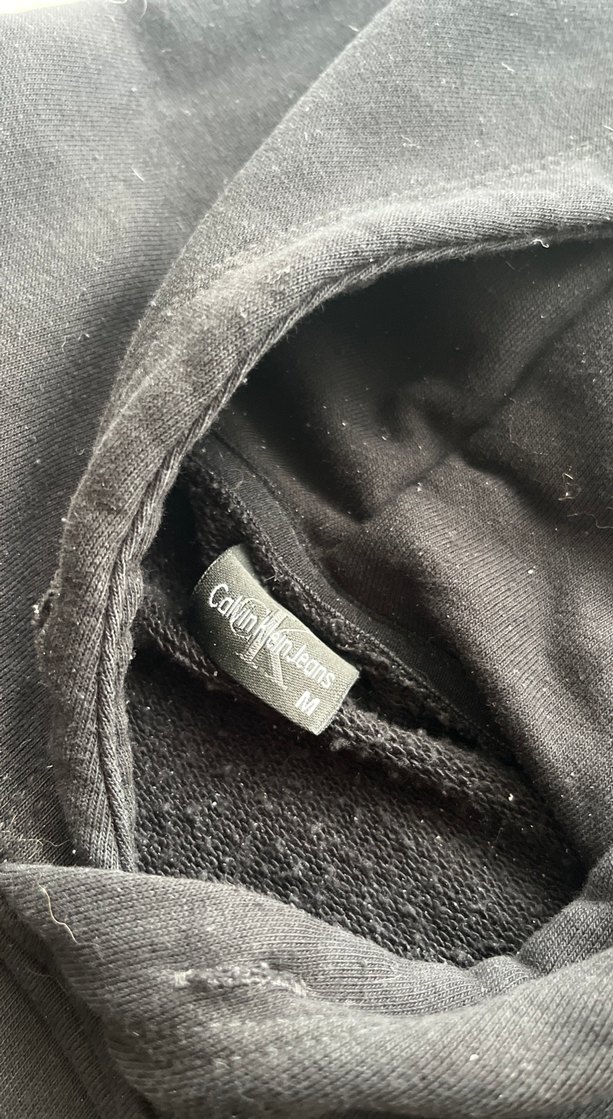 Calvin Klein Jeans Siyah Kapüşonlu Sweatshirt — görsel 2/3