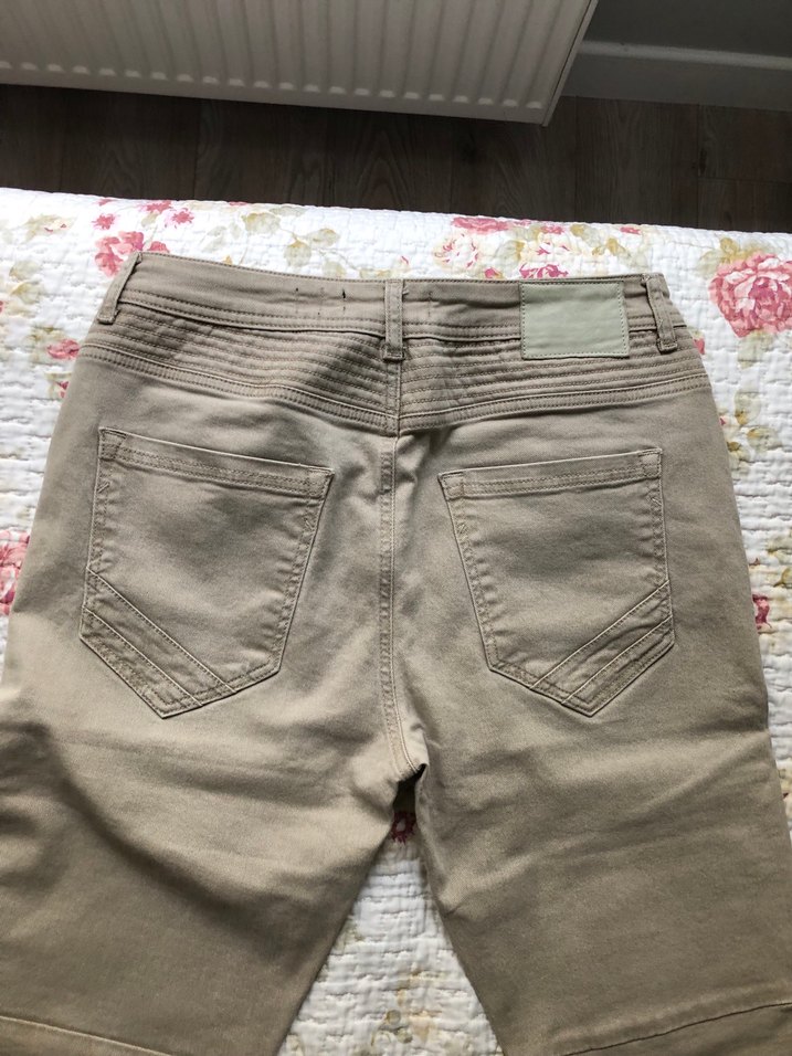 Bej Büzgülü Bershka Salaş Kot Pantolon - Görsel 4