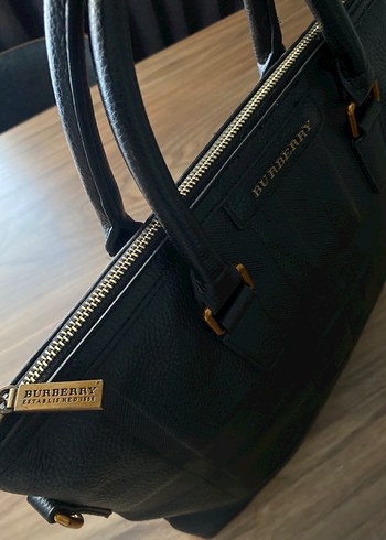 Burberry Siyah Deri Ofis Çantası - Görsel 3