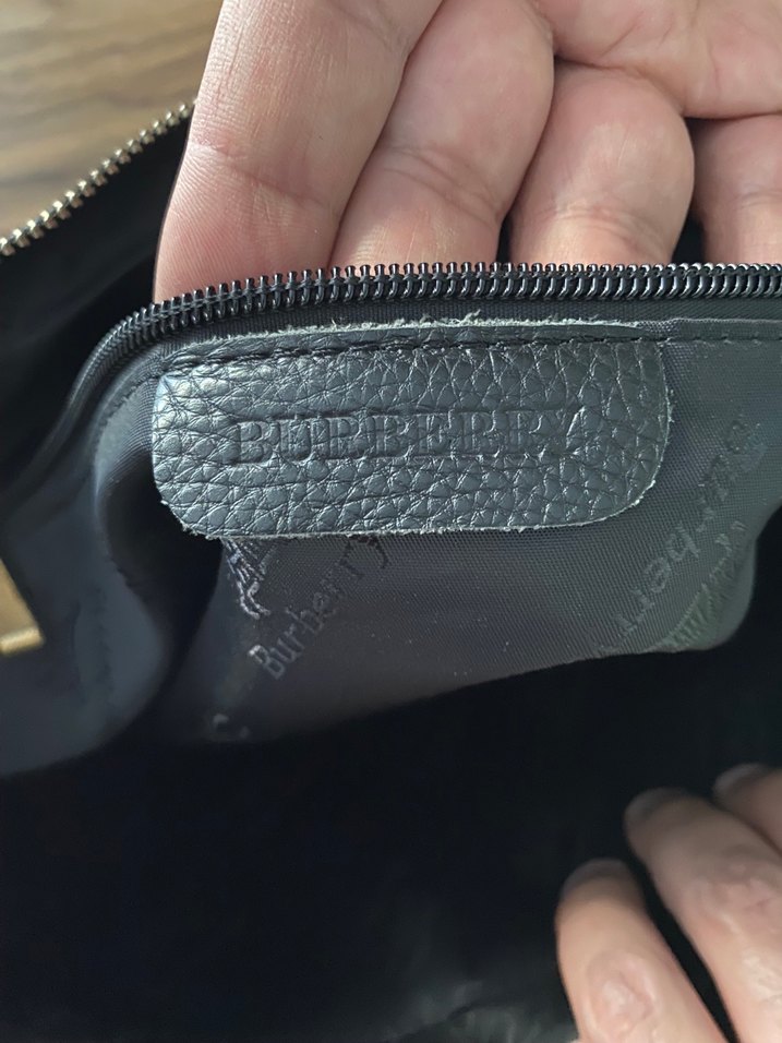 Burberry Siyah Deri Ofis Çantası - Görsel 4