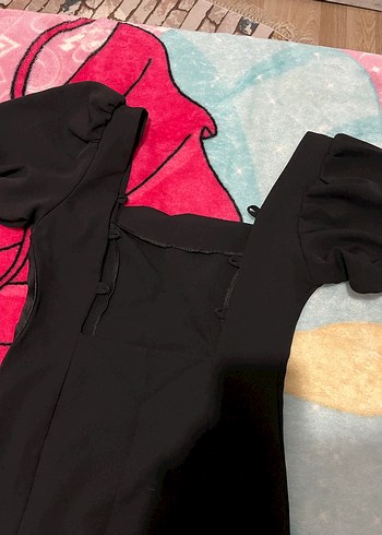 Siyah sandık Yakalı Kısa Kollu Midi Elbise - Görsel 3