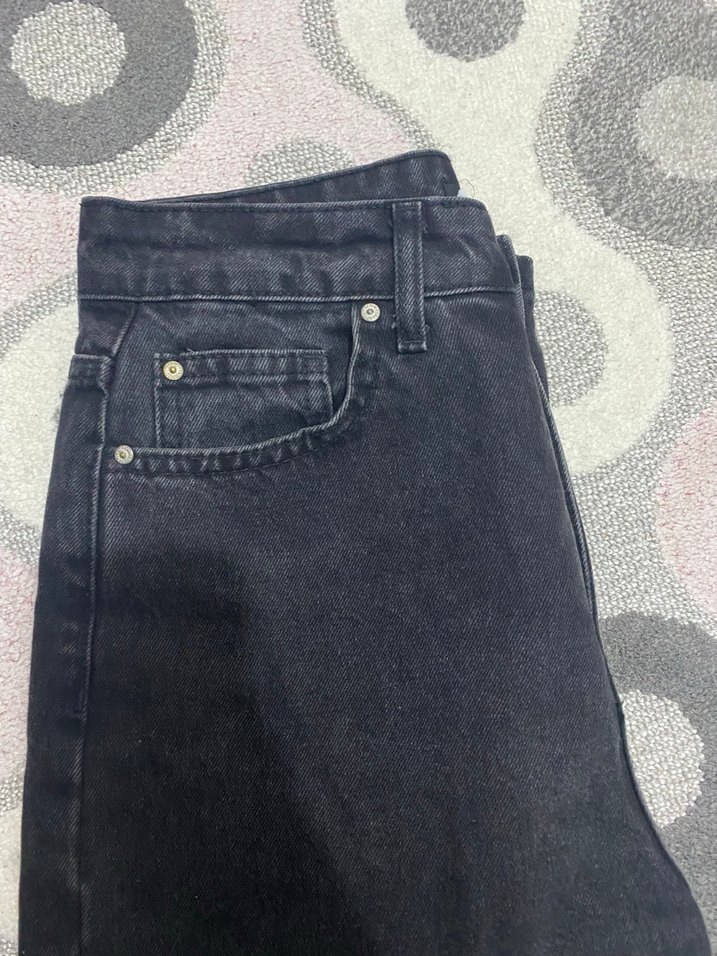 Düğmeli Siyah Loose Fit Kadın Kot Pantolon - Görsel 2