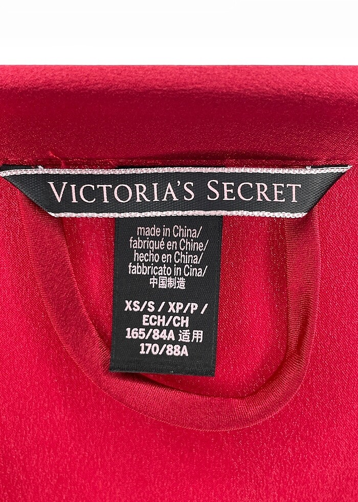 Victoria s Secret Sabahlık %70 İndirimli. - Görsel 4
