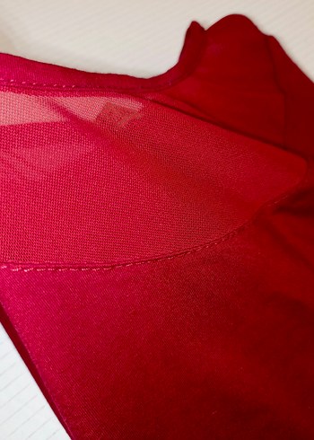 Kırmızı Uzun Kollu Tişört - Görsel 4