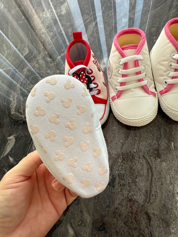 Kız Bebek Patik Minnie Figürlü - Görsel 4