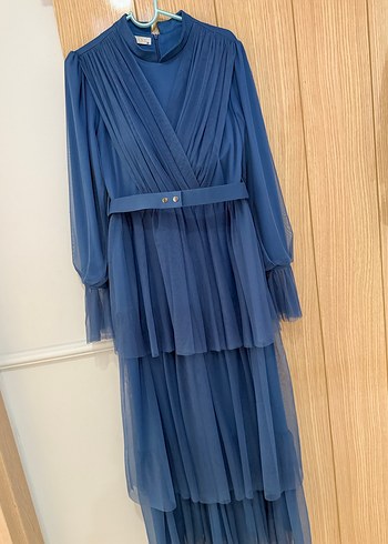 Mavi Pilili Uzun Abiye Elbise - Görsel 2