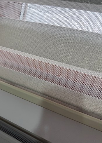 Beyaz Çizgili Modern Zebra Perde - Görsel 5