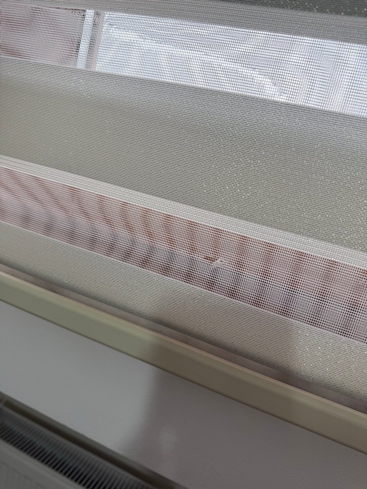 Beyaz Çizgili Modern Zebra Perde - Görsel 5