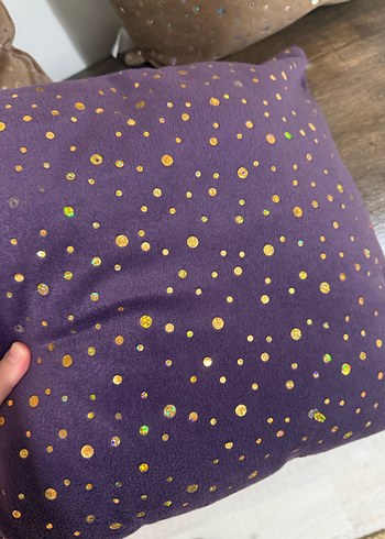 Mor İşlemeli Modern Dekoratif Yastık - Görsel 4