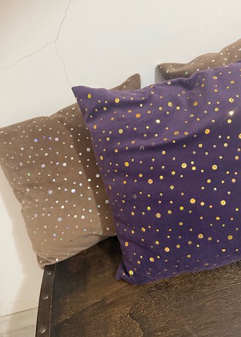 Mor İşlemeli Modern Dekoratif Yastık - Görsel 2