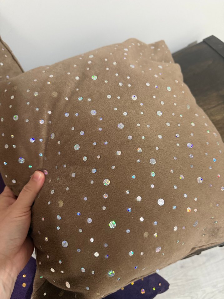 Mor İşlemeli Modern Dekoratif Yastık - Görsel 5