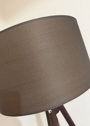 Koyu kahverengi tripod ayaklı lambader - Görsel 4