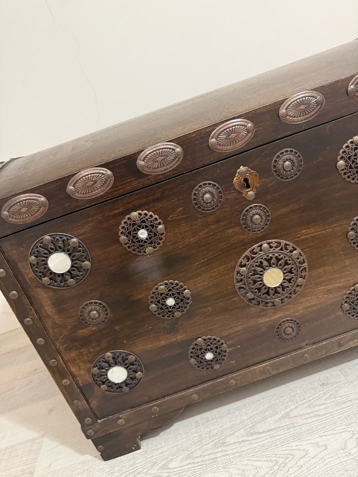 Koyu Kahverengi Ahşap Sandık - Görsel 2