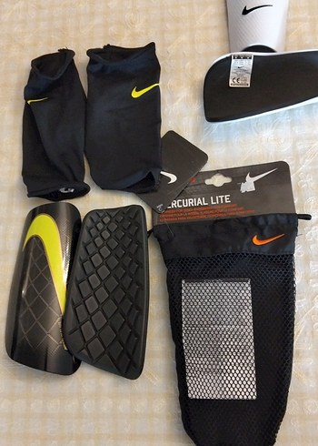 Nike Siyah yetişkin tekmelik - Görsel 4