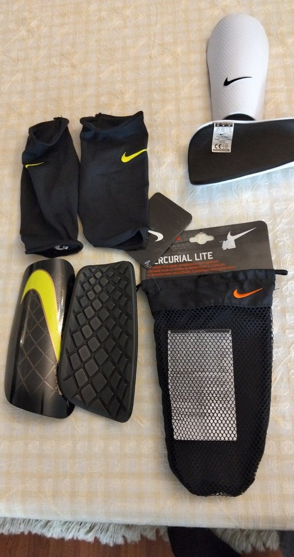 Nike Siyah yetişkin tekmelik - Görsel 4