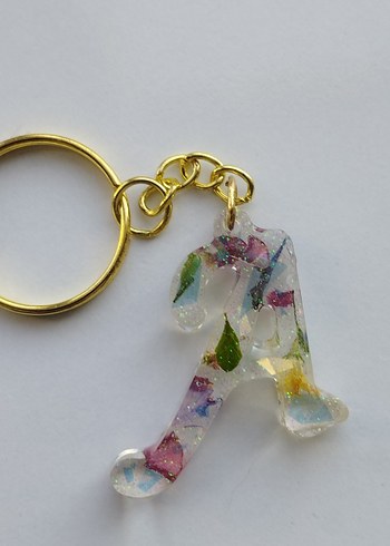 Renkli Bohem Zincir Detaylı Kadın Anahtarlık epoksi dökümdür. - Görsel 2