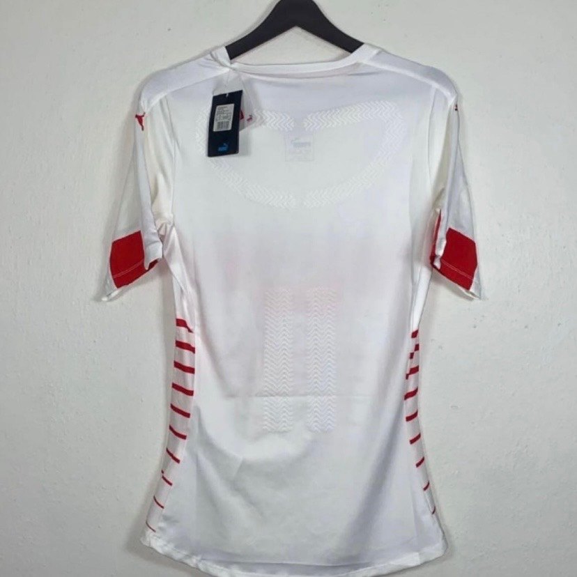 Orijinal İsviçre Milli Takım Forma - Görsel 2