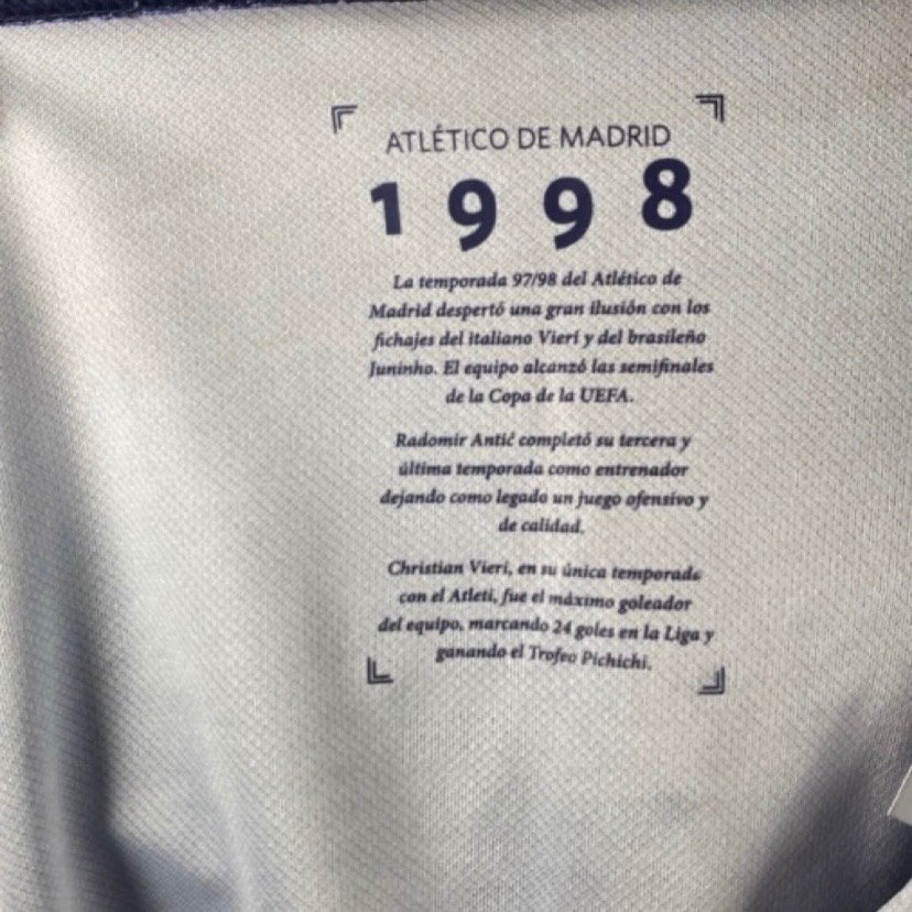 Orijinal Atletico Madrid Retro Forma - Görsel 3