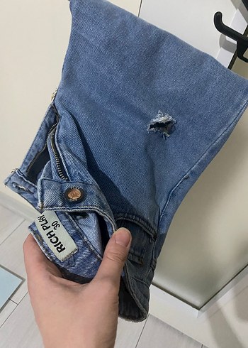 Yırtık Detaylı Mavi Denim Kadın Pantolon - Görsel 4