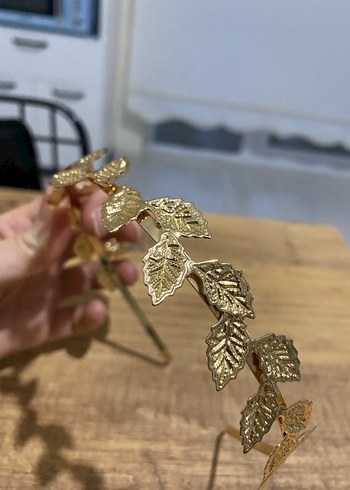 Altın Renk Zincir Detaylı Bohem Saç Aksesuarı - Görsel 2