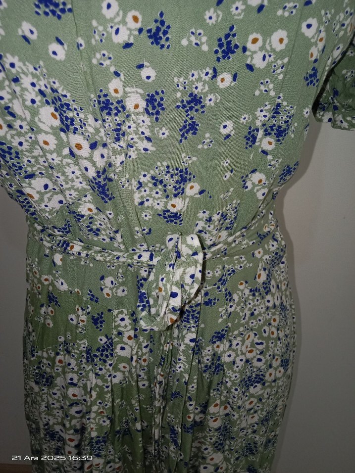 Bohem V Yaka Pileli Uzun Elbise - Görsel 5