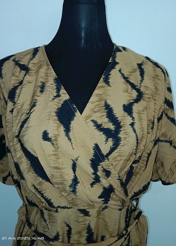 Camel Bağlamalı V Yaka Midi Elbise - Görsel 3