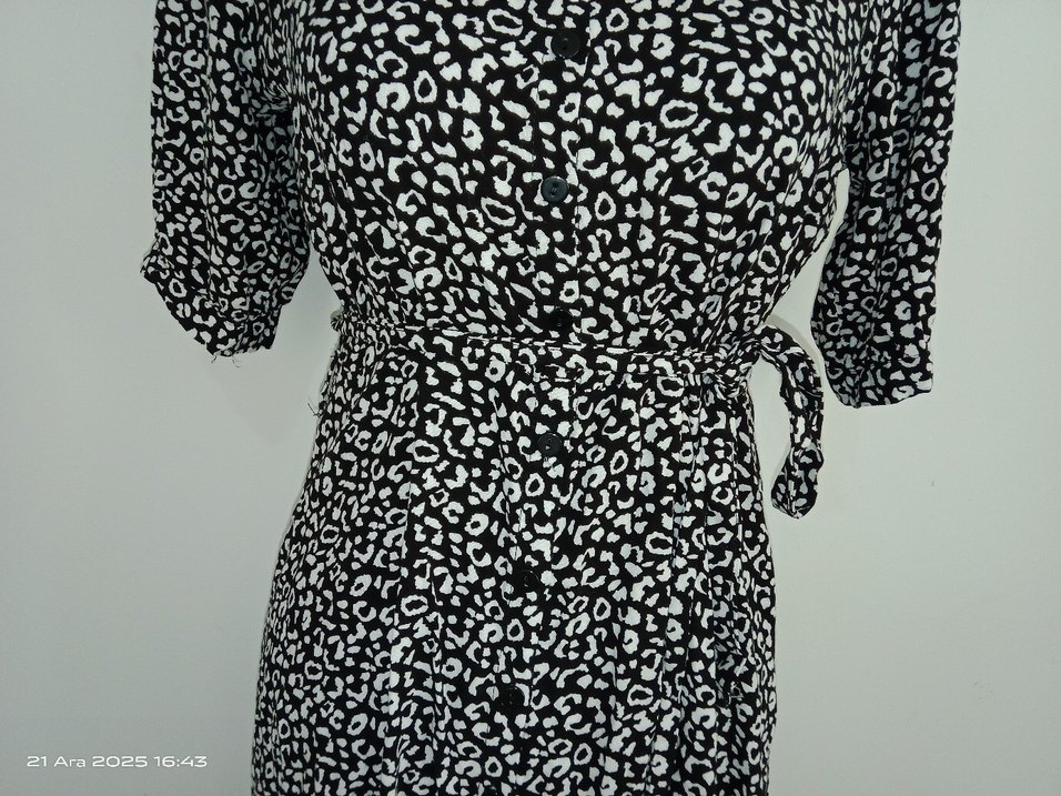 Bohem Siyah Zebra Desenli Kemerli Uzun Elbise 40 - Görsel 5