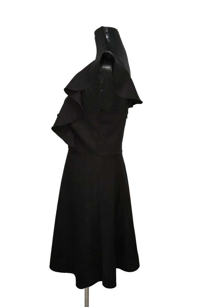 Siyah V Yaka Fırfırlı Midi Elbise - Görsel 3