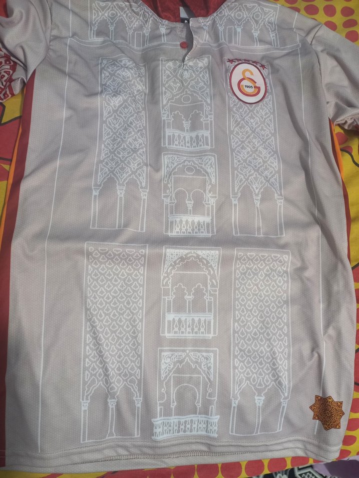 Düğmeli Beyaz Gri Erkek özel forma - Görsel 3