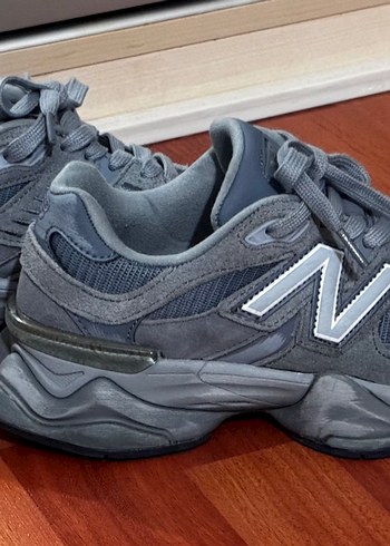 New Balance 9060 Mavi Suet Sneaker