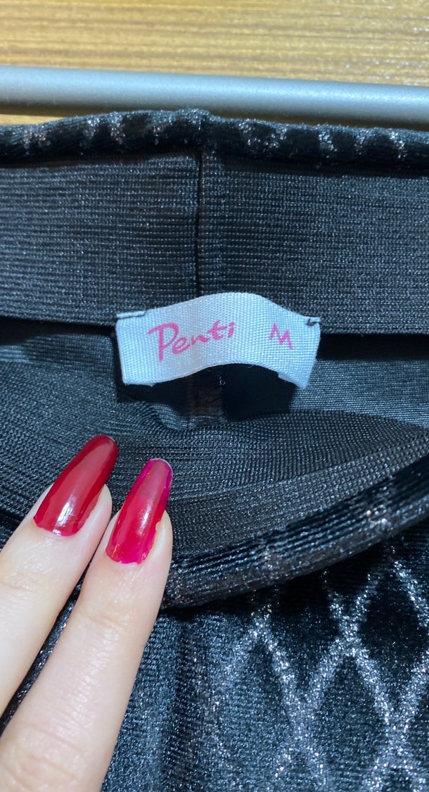 Kadın Siyah Parlak Desenli İspanyol Paça Kadife Pantolon - Görsel 3