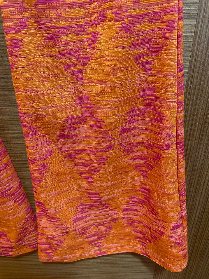 Parlak Çok Renkli Pilili Kadın İspanyol Paça Pantolon - Görsel 3