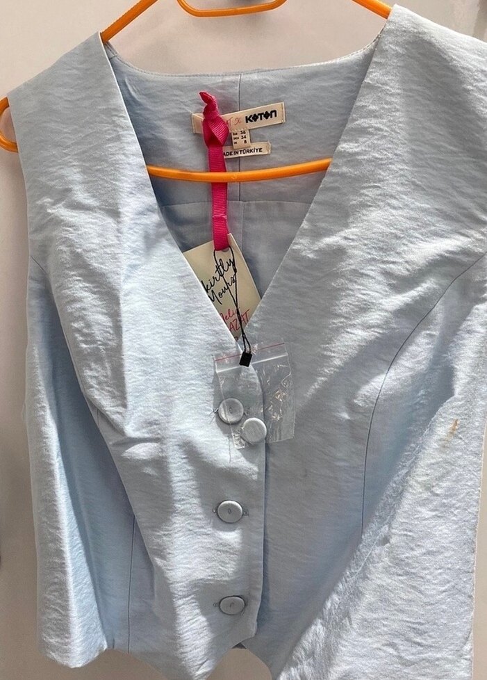 Mavi Düğmeli V Yaka Kadın Yelek - Görsel 3