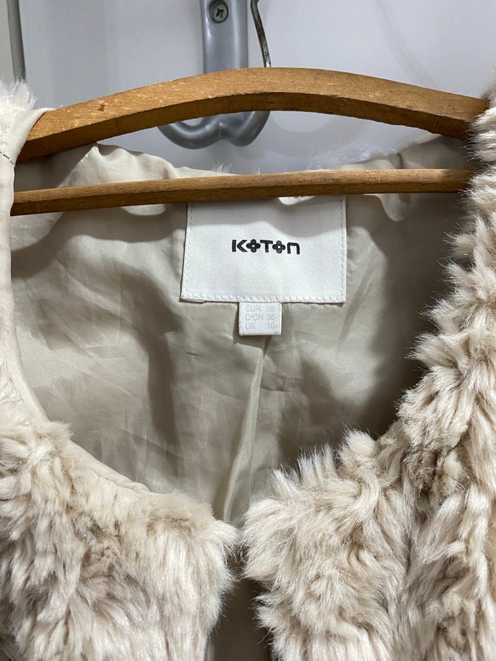 Bej Kürklü Kadın Yelek - Görsel 4