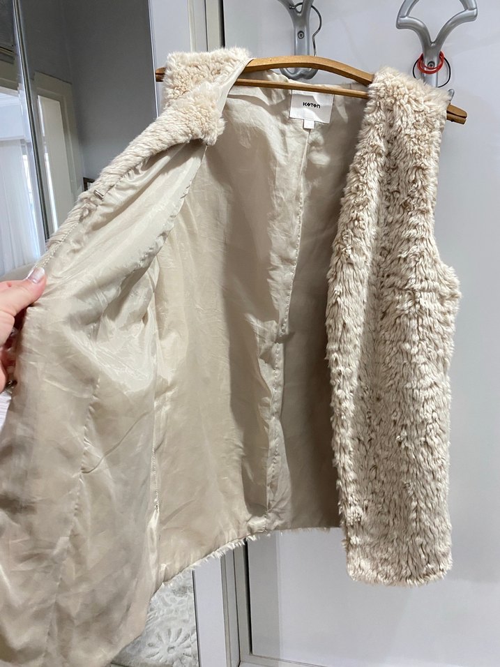 Bej Kürklü Kadın Yelek - Görsel 2