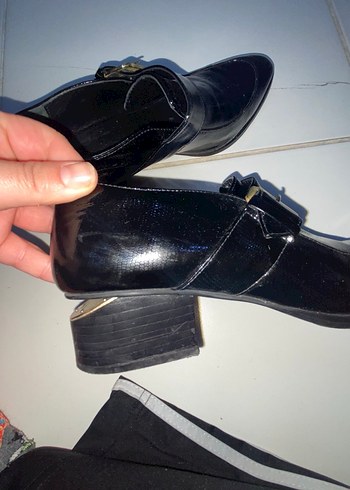 Siyah Yılan Desenli Tokalı Topuklu Kadın Ayakkabı - Görsel 9