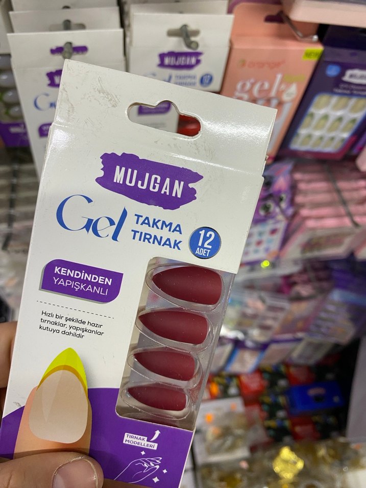 Mujgan Kırmızı Jel Takma Tırnak 12'li - Görsel 2