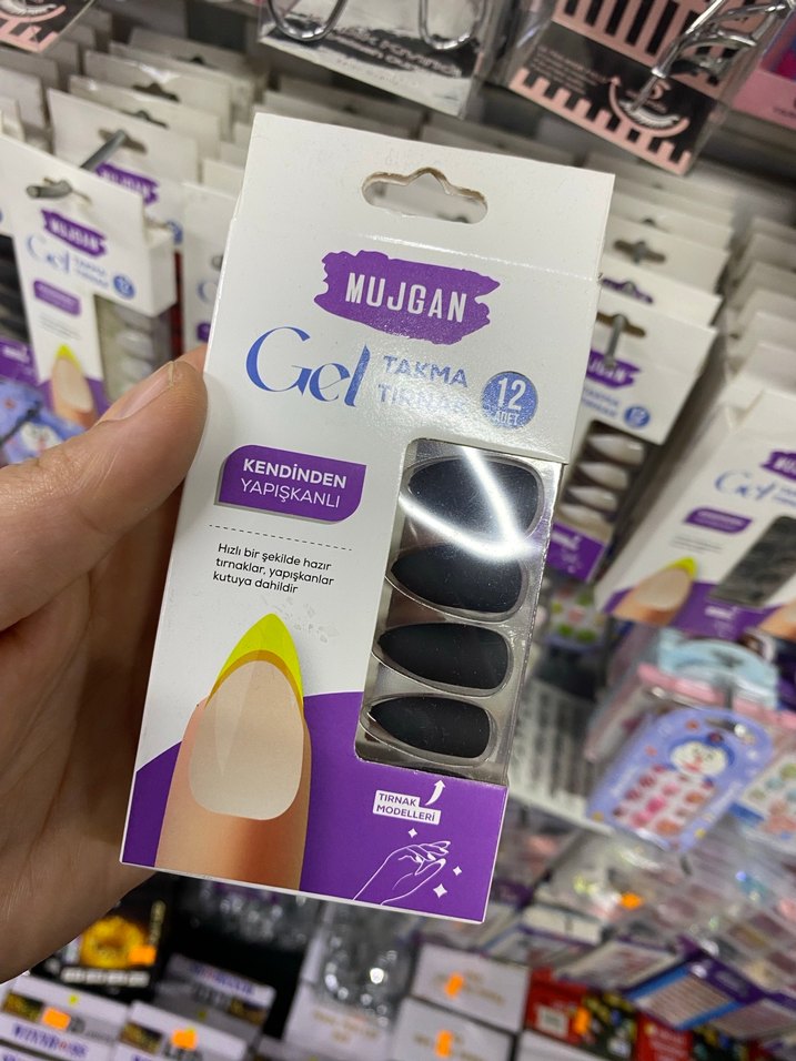 Mujgan Kırmızı Jel Takma Tırnak 12'li - Görsel 5