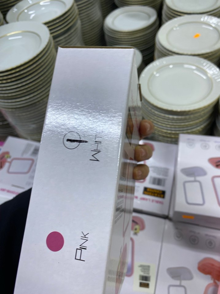 Pembe LED Işıklı Masaüstü Makyaj Aynası ıkı renk - Görsel 3