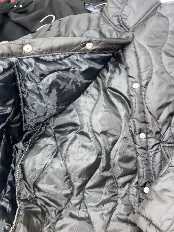 Düğmeli sıyah Mont - Görsel 4