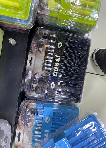 Renkli Makyaj Fırça Seti - Görsel 4