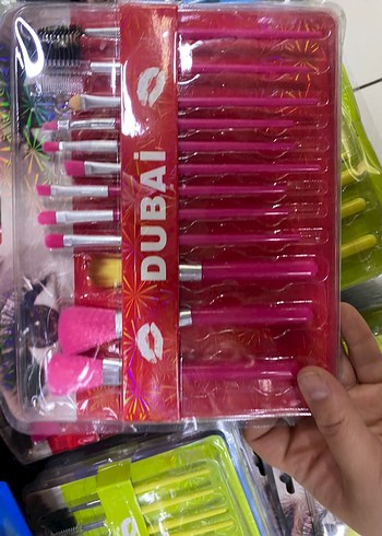 Renkli Makyaj Fırça Seti - Görsel 2