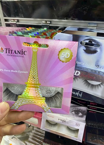 Royal Paris 6D Kıvrık Altın Takma Kirpik - Görsel 3