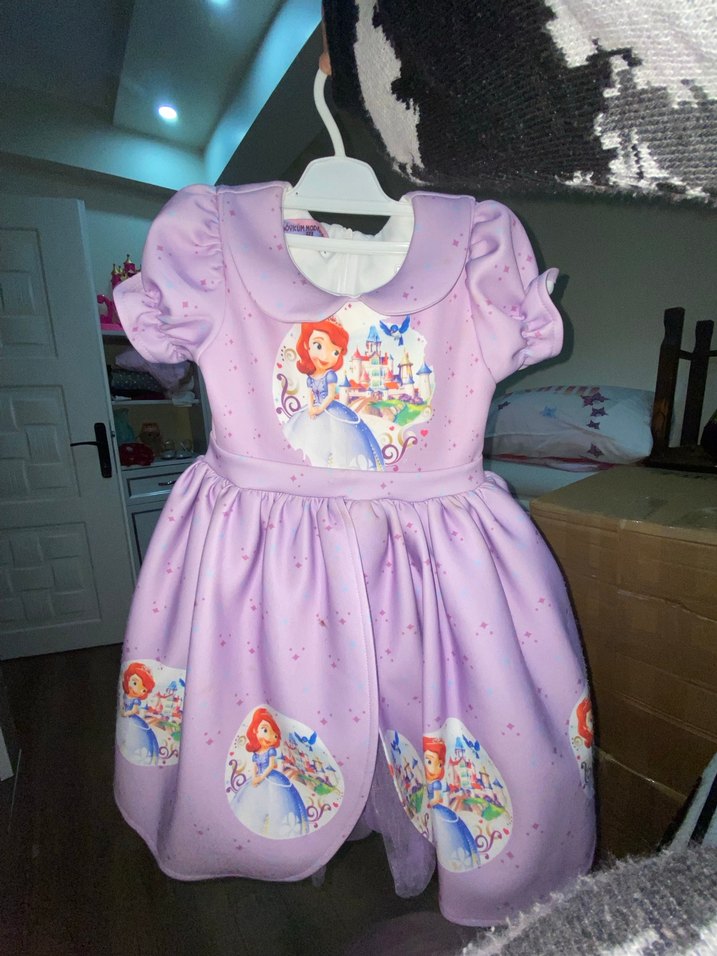 Çocuklar için Mor Baskılı Fırfırlı Elbise 5/7 yaş arasına çok - Görsel 2