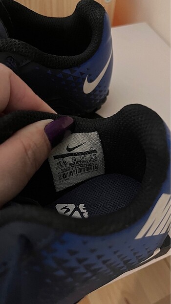 27 Beden 27,5 Nike Krampon