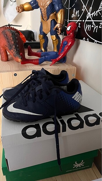 27 Beden mavi Renk 27,5 Nike Krampon