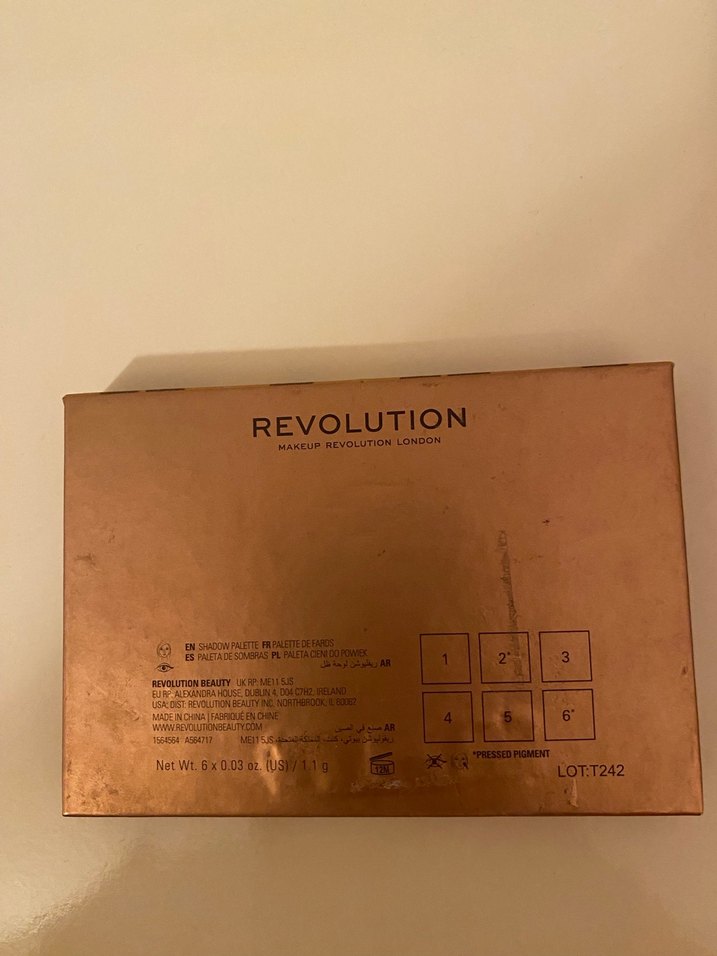 Revolution 90's Baby Göz Farı Paleti - Görsel 4