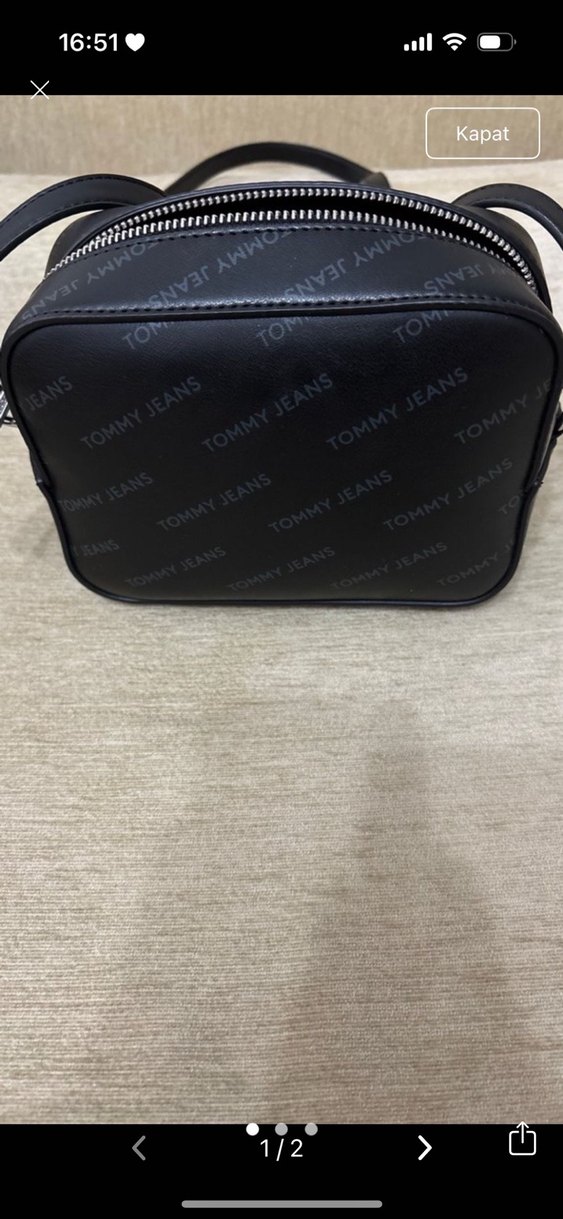 Tommy Jeans Siyah Deri Omuz Çantası - Görsel 3