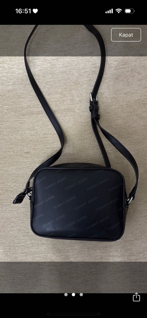 Tommy Jeans Siyah Deri Omuz Çantası - Görsel 2